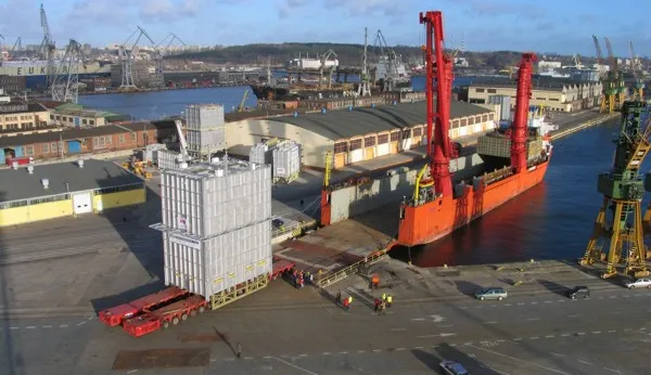 Port Gdynia prowadzi rozbudowę infrastruktury do obsługi statków ro-ro.
