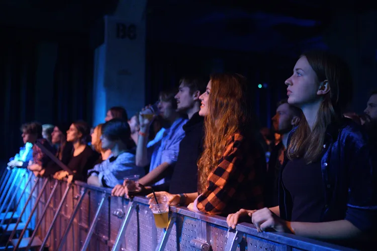 Publiczność na Spacefest.