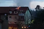 Pożar dachu w budynku przy ul. Miłej.
