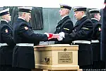 Uroczystości pogrzebowe "trzech komandorów" na cmentarzu Marynarki Wojennej na Oksywiu, z udziałem prezydenta Andrzeja Dudy.
