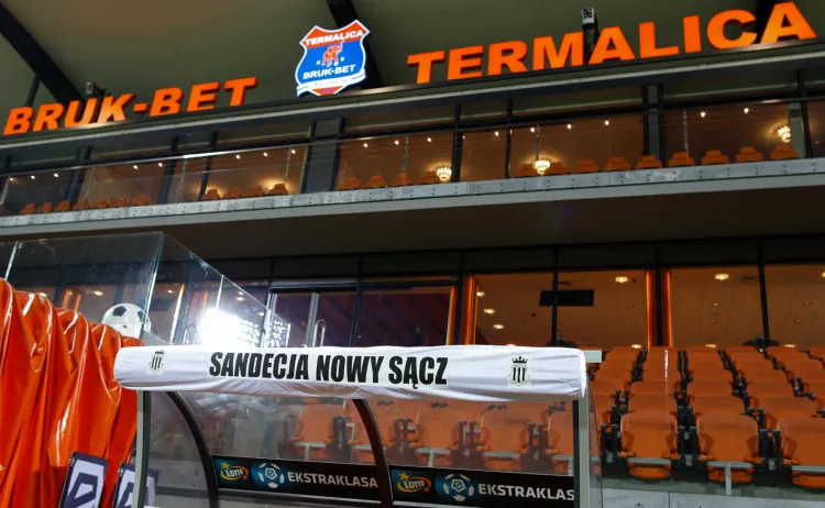 Czy Termalica, czy Sandecja to Lechia Gdańsk w Niecieczy zawsze traci punkty w doliczonym czasie gry. 
