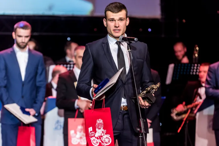 Mateusz Biskup ma za sobą najbardziej udany rok w karierze. Wioślarz zdobył wicemistrzostwo świata i wicemistrzostwo Europy w dwójce podwójnej.