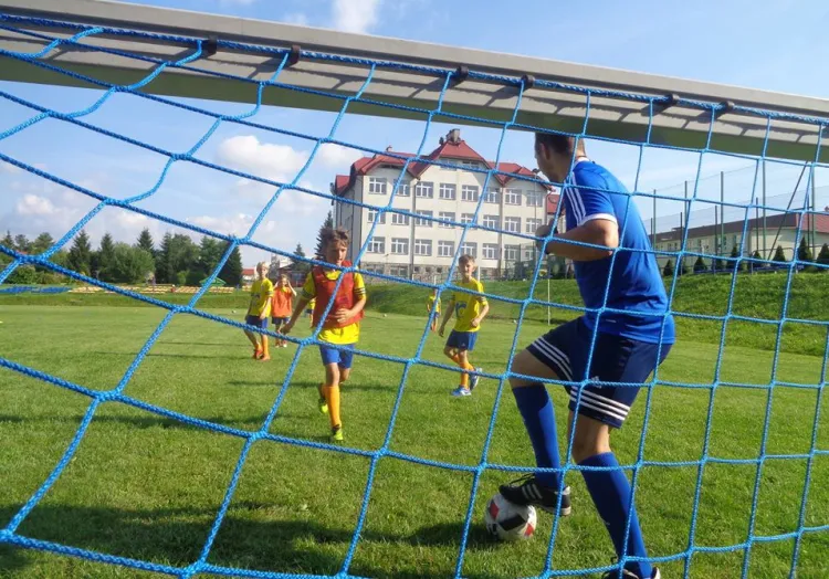 Piłkarska przyszłość Arki Gdynia szkolona będzie od teraz także na Wyspach Brytyjskich.