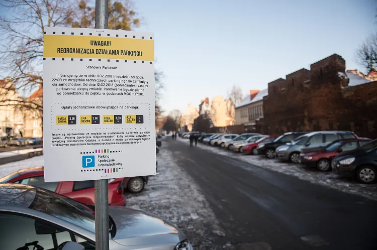 Opłaty za postój na parkingu przy Lawendowej będą identyczne jak w strefie płatnego parkowania.