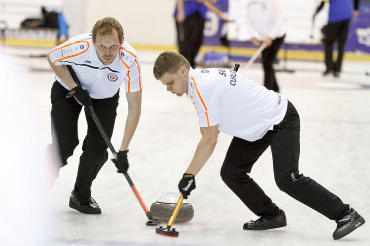 W weekend można bezpłatnie spróbować gry w curling podczas ogólnopolskiego dnia tego sportu.