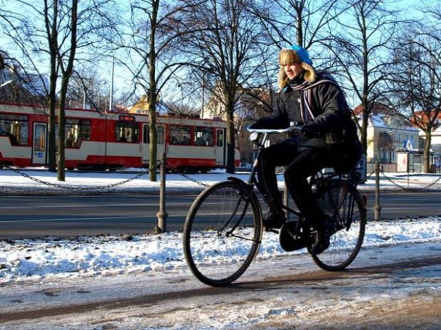 Zimą na rowerach jeżdżą tylko najbardziej wprawieni rowerzyści, ale już niebawem aura będzie łaskawa dla wszystkich.