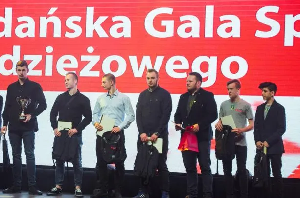 Blisko 250 sportowców i trenerów uhonorowano podczas młodzieżowej gali w Ergo Arenie. 