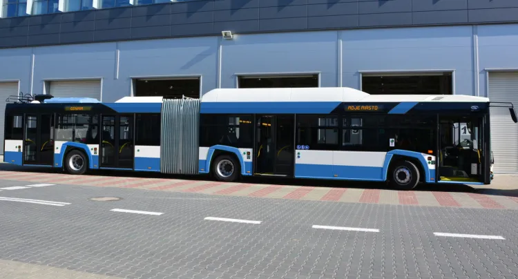 Trolejbusy będą do Gdyni dostarczane sukcesywnie od września. Wiosną 2019 wszystkie 30 będzie jeździło po ulicach Gdyni.