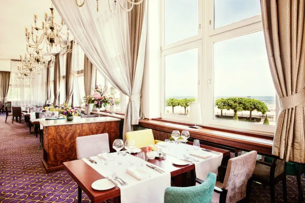 Restauracja Art Deco w hotelu Sofitel w Sopocie, to połączenie wykwintnego menu z widokiem na plażę i molo w Sopocie.