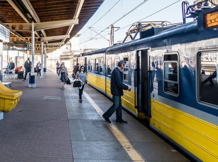 Według statystyk, SKM-ki są jednymi z najpunktualniejszych pociągów w Polsce. Pasażerowie twierdzą jednak, że spóźniają się codziennie. 