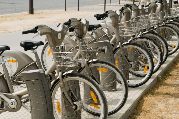 W ramach Mevo do wypożyczenia będzie ponad 4 tys. rowerów, wszystkie jednoślady będą elektryczne. 