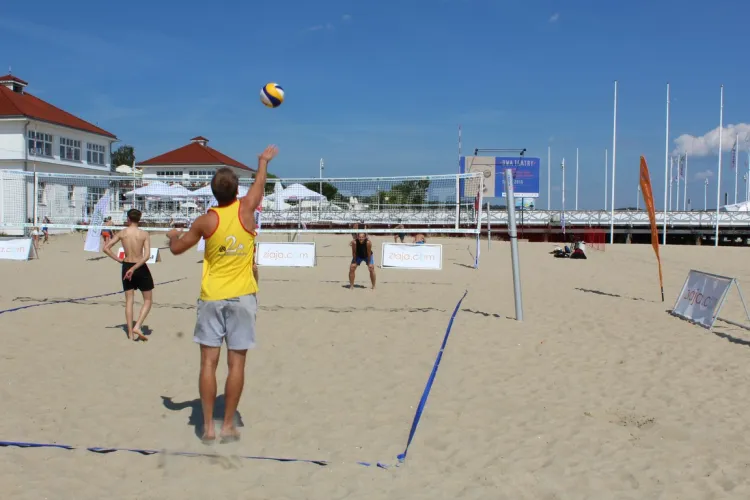 Do naszego weekendowego kalendarza dla aktywnych wracają m.in. turnieje siatkarskie Ziaja Cup na plaży w Sopocie.