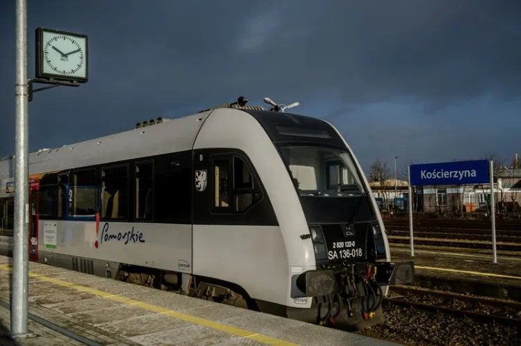 Trzeci tor między Gdynią i Osową jest potrzebny, ale sytuację pasażerów kolei na Pomorzu radykalnie zmieni dopiero elektryfikacja i budowa drugiego toru kolejowego do Kościerzyny.