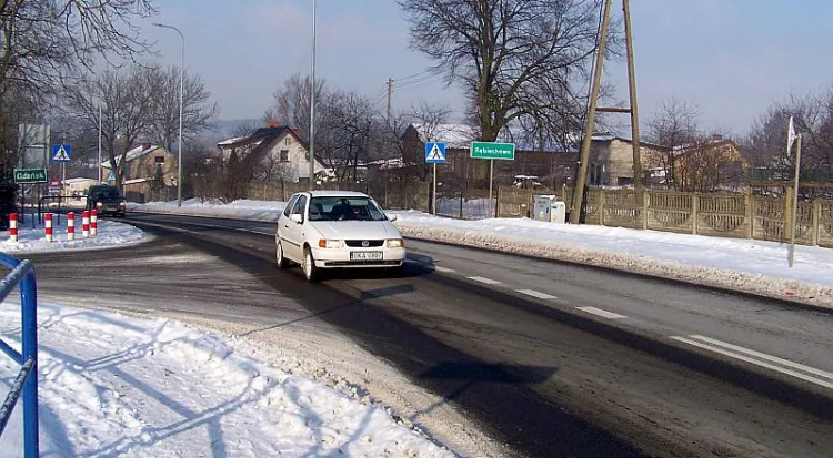 Drogowcy z Gdańska ustawią sygnalizację, która ułatwi włączenie się do ruchu na ul. Nowatorów.