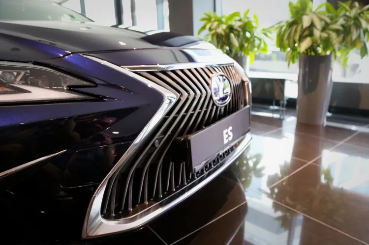 Nowy Lexus ES