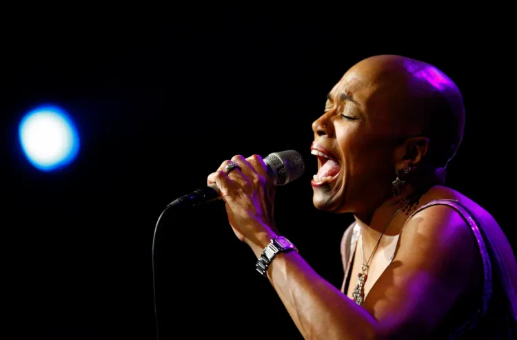 Dee Dee Bridgewater wraca na Ladies' Jazz po dziewięciu latach z nową płytą, ale w programie jej koncertu, który odbędzie się 20 lipca o godz. 20 w Teatrze Muzycznym nie zabraknie też i starszych przebojów. 