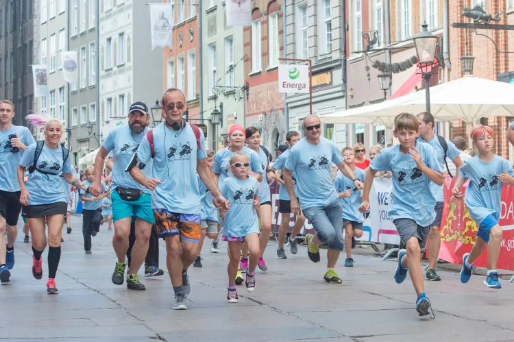 Bieg św. Dominika co roku odbywa się w "sercu" Gdańska, na historycznych ulicach miasta. Udział w prologu na dystansie 1200 metrów jest bezpłatny.
