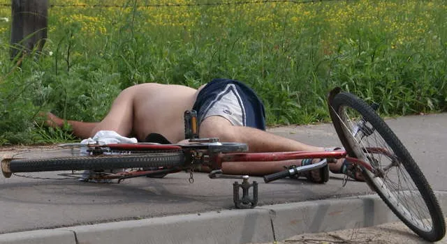 Kara dla pijanych rowerzystów ma teraz zależeć od wagi ich wykroczenia.
