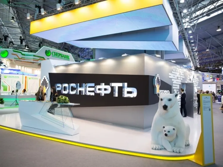 Rosyjski państwowy koncern Rosneft to jeden z większych dostawców Grupy Lotos.