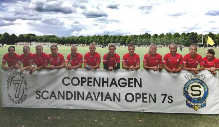 Polskie rugbistki - triumfatorki Copenhagen Scandynavian Open 7's.