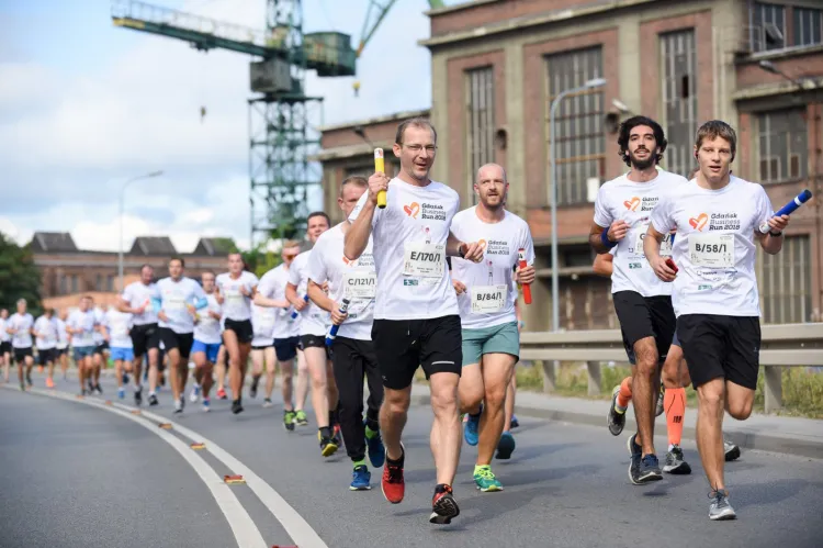 Sztafeta Business Run pobiegła w Gdańsku po raz trzeci. Na charytatywny cel zebrano ponad 110 tys. zł.