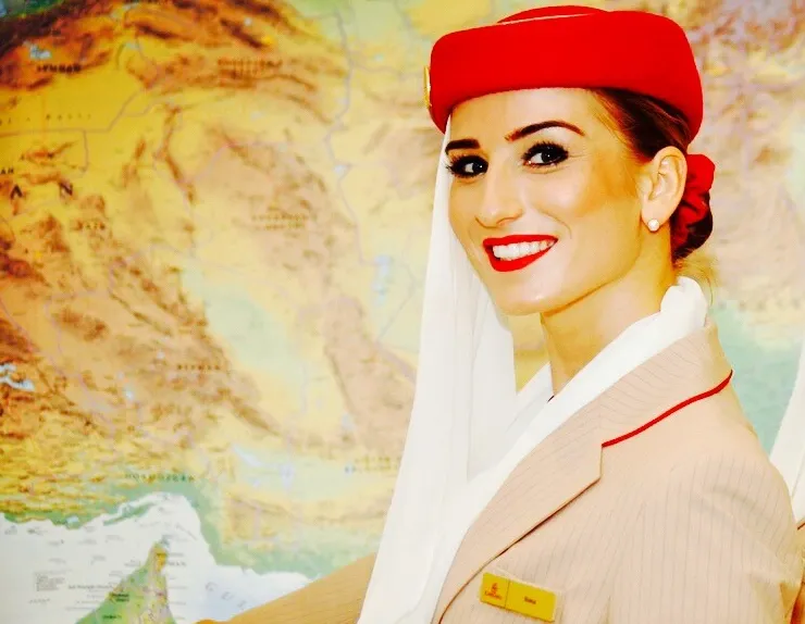 Ilona Szadejko od ponad trzech lat jest stewardessą w liniach lotniczych Emirates.