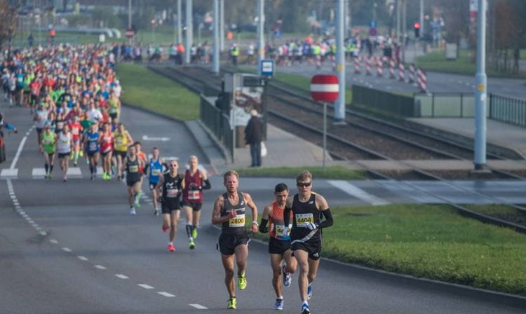 W tym roku ulicami Trójmiasta przebiegnie jeszcze jeden półmaraton. Odbędzie się on w Gdańsku.