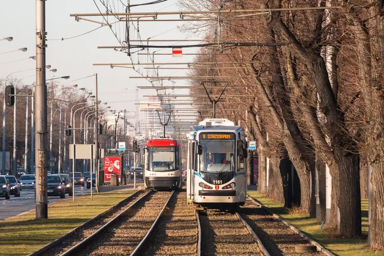Linia tramwajowa przy dworcu PKP we Wrzeszczu stała się kością niezgody miedzy Pawłem Adamowiczem a Kacprem Płażyńskim.