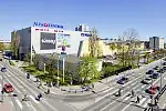 Gimnazjaliści i licealiści z gdańskiej Akademii Dobrej Edukacji od września uczą się w budynku galerii handlowej.