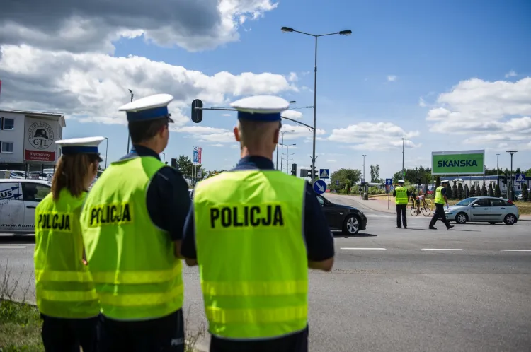 Czy przez protest policjantów może zabraknąć na ulicach? Według KWP w Gdańsku nie. Sami strajkujący policjanci twierdzą jednak, że ich protest już sparaliżował pracę części komisariatów.
