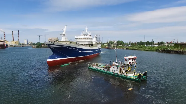 Budowa statków do połowu ryb stanowi jedną ze specjalności Zakładu Nowych Budów Stoczni Remontowej Nauta. Oprócz statków rybackich w portfolio Nauty są także jednostki naukowo-badawcze i statki obsługowe dla sektora offshore.