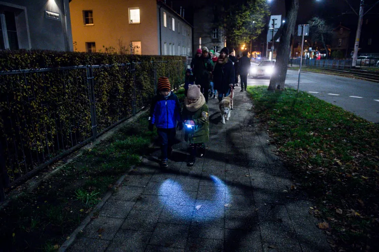 Mali spacerowicze byli bardzo spostrzegawczy i nie szczędzili krytyki.