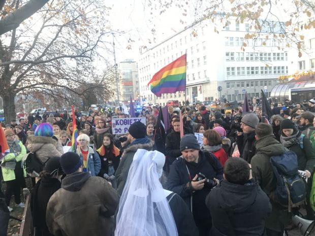 Uczestnicy Marszu Równych w Gdyni.