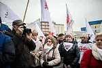 W obronę pana Szymczaka włączył się Zarząd Regionu Gdańskiego NSZZ Solidarność oraz związki branżowe działające w Solidarności.