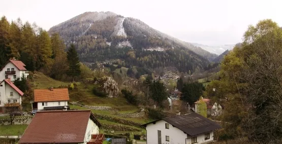Piękne górskie wioski w Austrii.