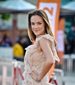 Przed rokiem gwiazdą gdyńskiego festiwalu była Alicja Bachleda-Curuś. W tym roku nie wiadomo jeszcze, kto zajmie jej miejsce w roli celebrytki nr 1. Na razie trwa selekcja filmów do Konkursu Głównego.