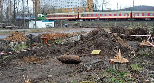 Na placu budowy pod Drogą Zieloną w Gdańsku, w okolicach ul. Subisława, wykopano 100-kilogramową bombę.