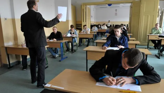 We wtorek trójmiejscy gimnazjaliści zdawali egzamin z części humanistycznej, w środę czaka ich zmaganie z matematyczno-przyrodniczą.