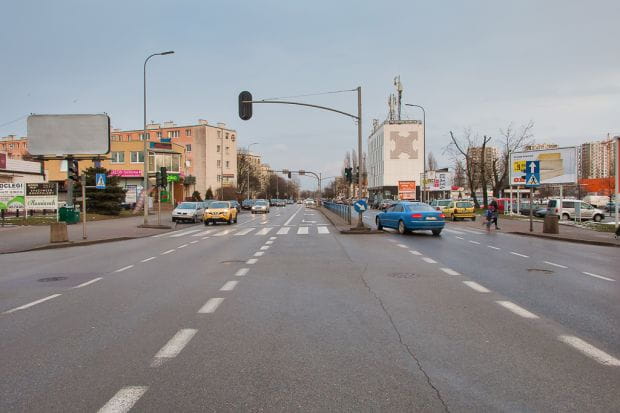 Na ul. Kołobrzeskiej przewidziano jednokierunkowe drogi rowerowe.