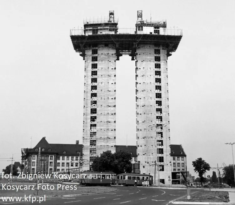 Budowa biurowca Zieleniak. Sierpień 1967 roku.