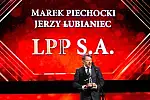 Statuetkę dla twórców LPP odebrał Sławomir Łoboda wiceprezes firmy.