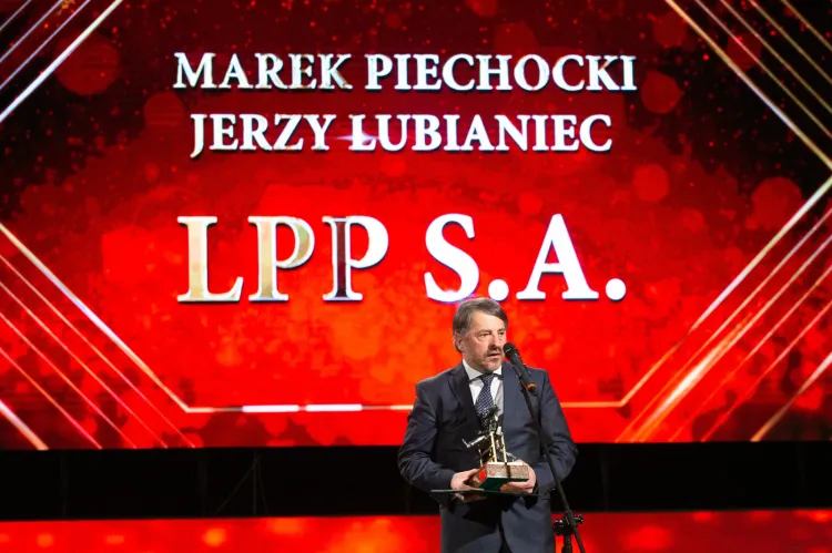 Statuetkę dla twórców LPP odebrał Sławomir Łoboda wiceprezes firmy.