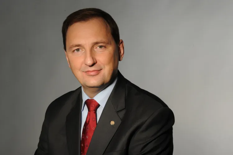 Zbigniew Paszkowicz był prezesem zarządu i dyrektorem naczelnym Lotos Petrobaltic oraz szefem segmentu poszukiwań i wydobycia Grupy Kapitałowej Lotos.