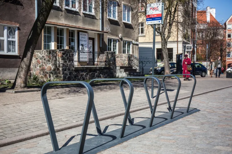 Po niespełna dwóch tygodniach funkcjonowania systemu roweru metropolitalnego Mevo, największym problem jest niewielka dostępność rowerów, spowodowana zbyt wolnym ładowaniem i uzupełnianiem baterii.