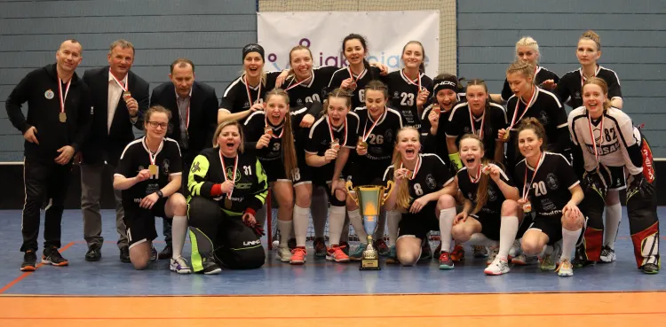 Wygrana w finale z Podhalem Nowy Targ pozwoliła uzyskać unihokeistkom Imterplastic Olimpii Osowej dziewiąty tytuł w historii klubu.
