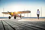 Łukasz Czepiela jest jednym z najlepszych na świecie pilotów wyścigowych.