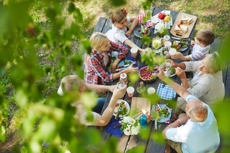 W weekend warto wybrać się na rodzinny piknik. To jedna z naszych propozycji.