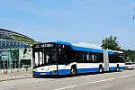 Nowoczesne trolejbusy mogą jeździć także po trasach, na których nie ma trakcji.