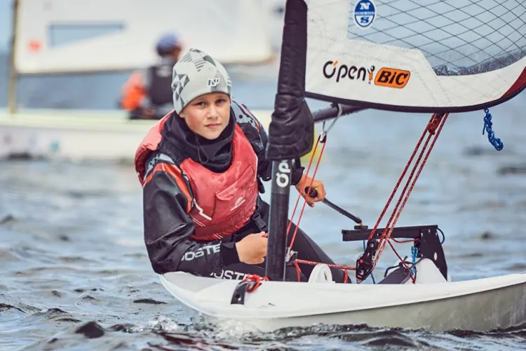 Marzeniem Tymona jest medal olimpijski oraz udział w regatach na pełnomorskich. Jako cel natomiast udział w Olimpiadzie Młodzieży w klasie laser 4,7.
