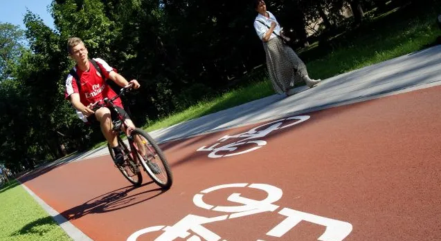 Aby Gdańsk był stolicą rowerową, musi budować ok. 20 km dróg rowerowych rocznie - twierdzą rowerzyści. Na razie przybędzie nam 6 km.